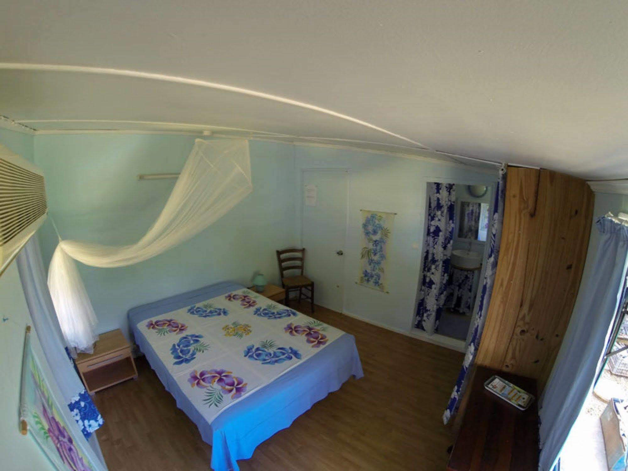 Te Ava Piti Lodge Утуроа Екстериор снимка
